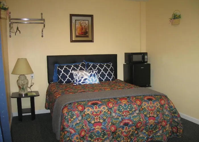 Western Motel 3*